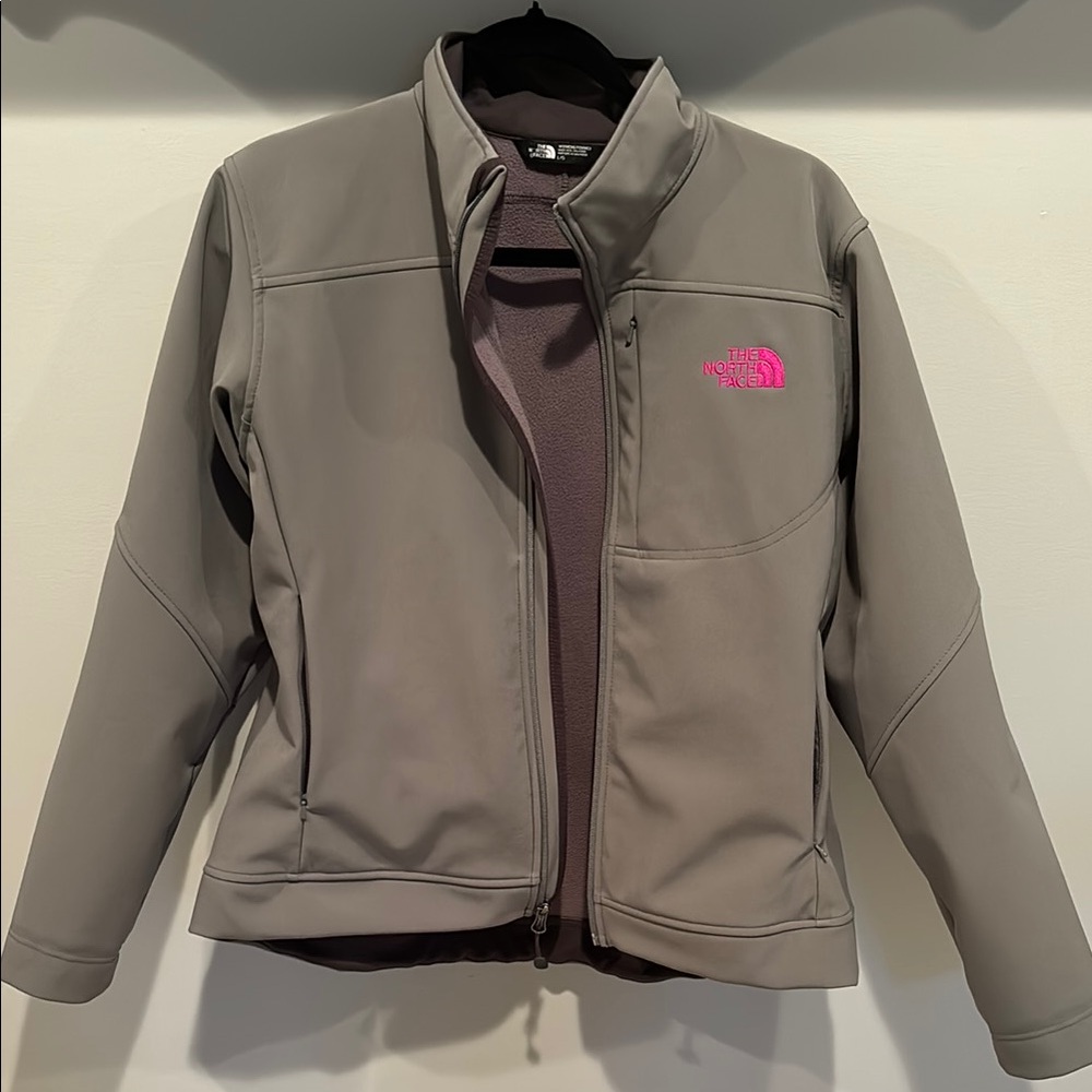 The North Face Women's Gray and Pink Jacket Size Large